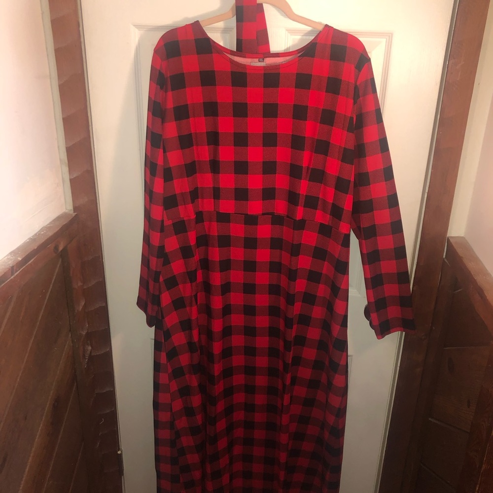 🌻 3/$25 Shein Buffalo Plaid Midaxi Dress 4x (US 18/20)